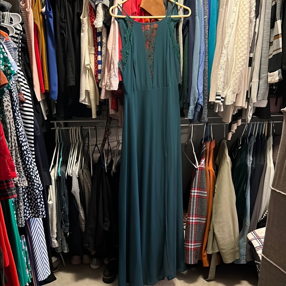 Lulu's Green Plunge Neck Sleeveless Maxi Gown